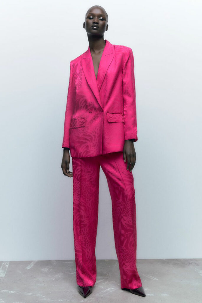 Zara ružičasto odijelo