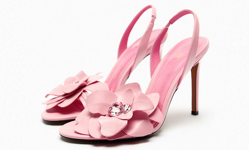 Zara sandale s cvjetnim motivima